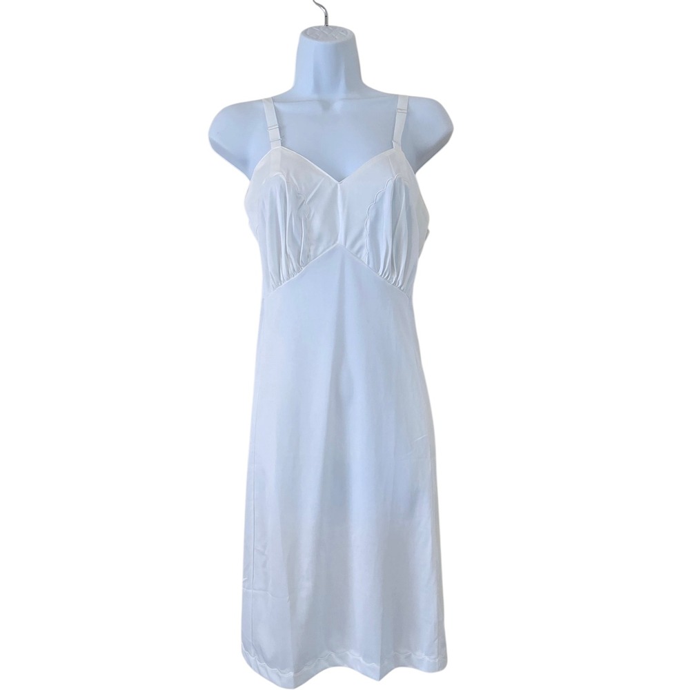 Vintage Short 32 White Nylon Slip Dress Antron Adjustable Straps Made in USA